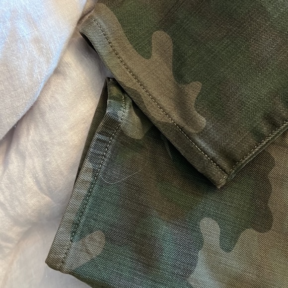 Gap high waisted true skinny ankle camo jeans size 29/8r - Picture 3 of 5
